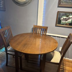Dinning Room Table 
