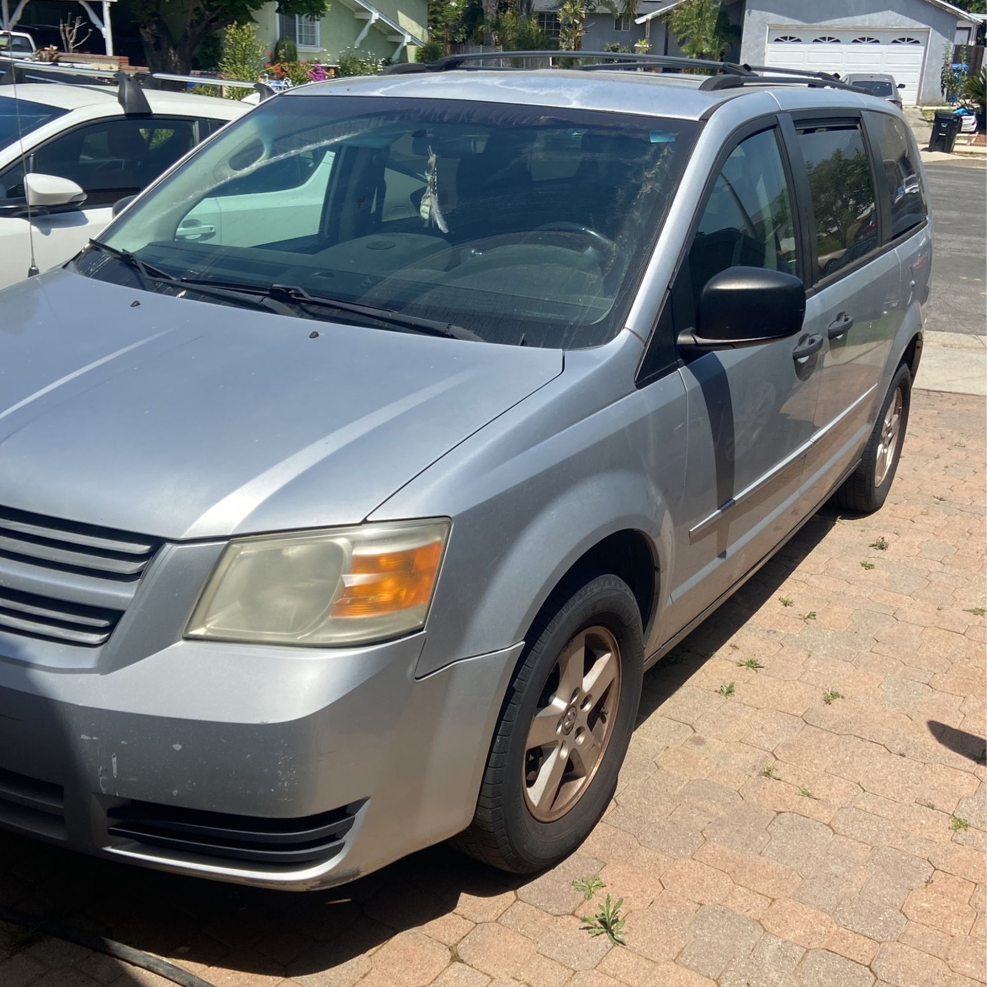 2008 dodge caravan for sale in san fernando ca offerup