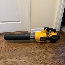 FLEXVOLT 60V MAX 125 MPH 600 CFM Brushless Cordless Battery Powered Blower (Tool Only)