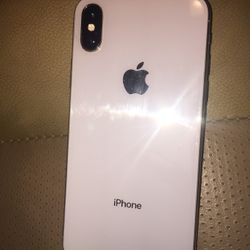 Apple iPhone X 64GB Silver (Unlocked) A1865 (CDMA + GSM) 