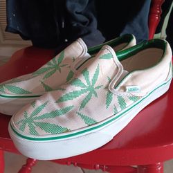 Vintage Vans Limited Edition Pixel Weed Leaf Sneakers 