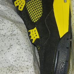 Air Jordan 4 Retro 