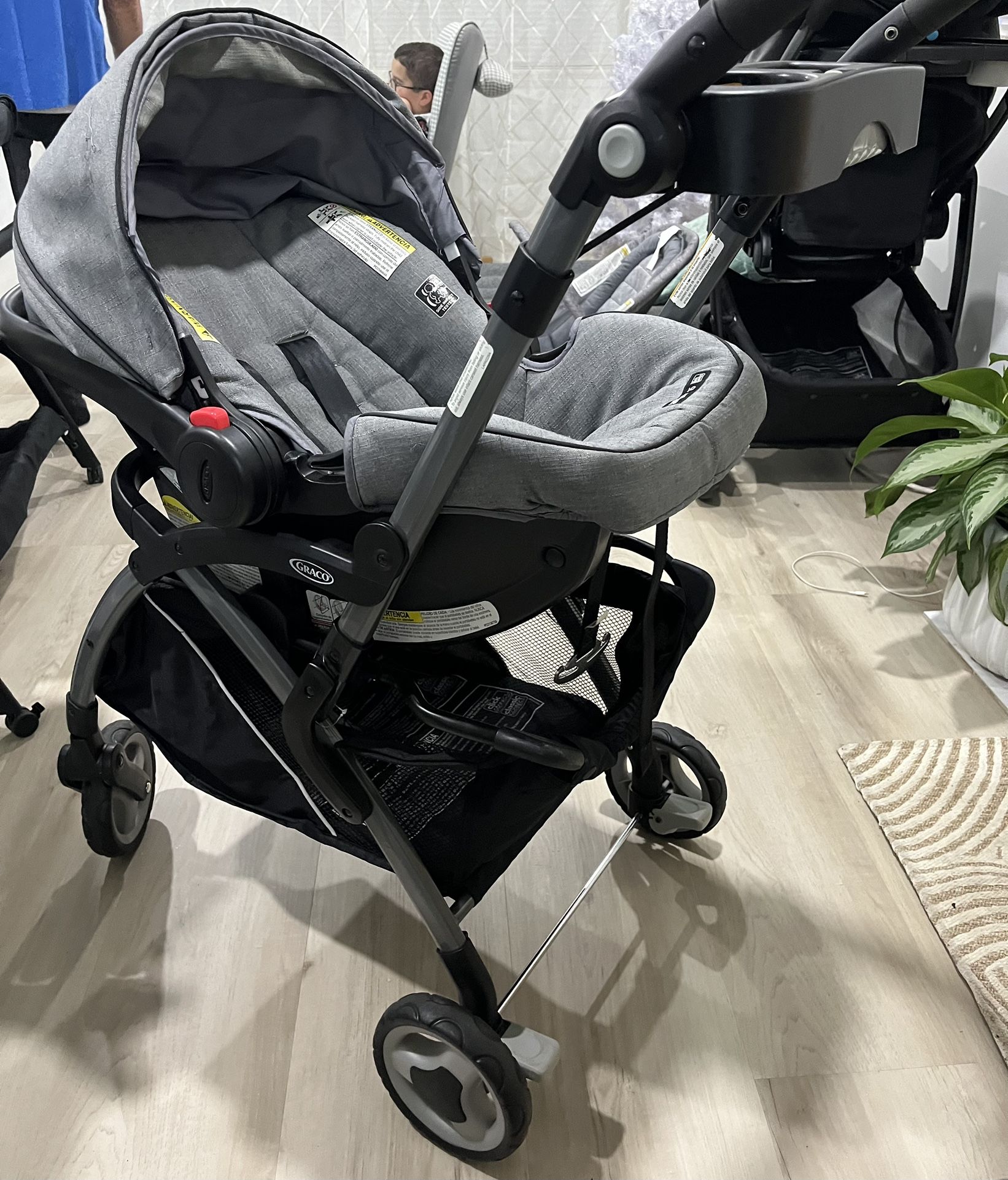 Graco Stroller And Car Seat