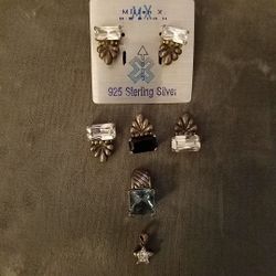 New, pair of earrings, 5-pendents