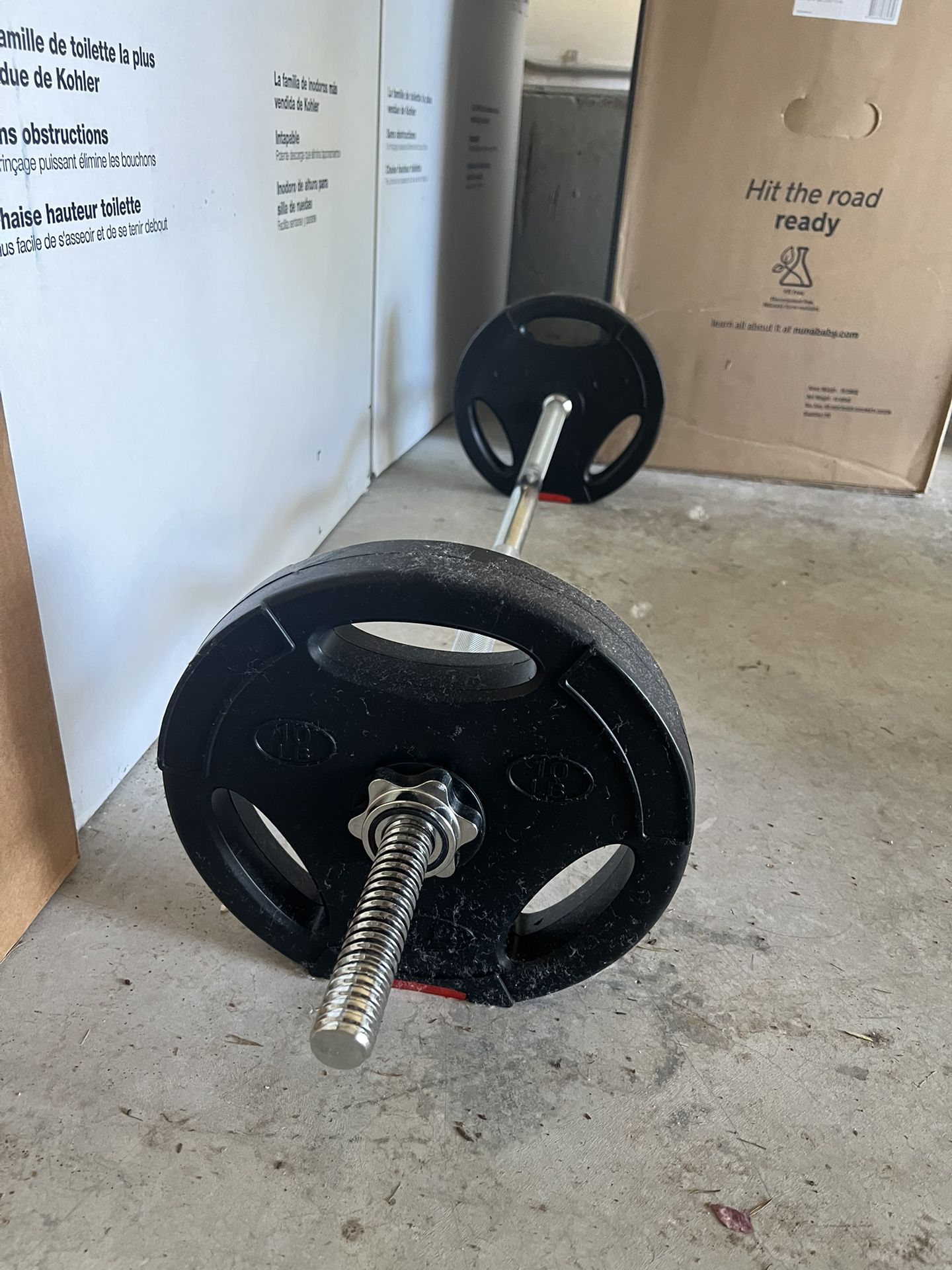 Weight lift bar and plates