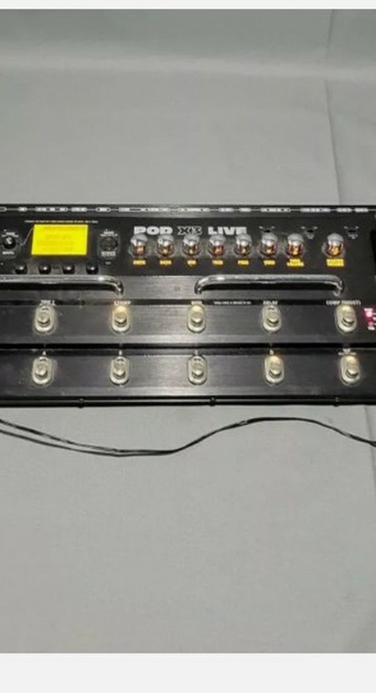 Line 6 PodX3 LIVE Multi Effect Guitar Pedal Board Processor Floor Amp  Modeler 