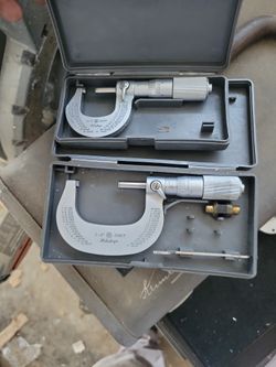 Mitutoyo Micrometer 0-1 And 1-2