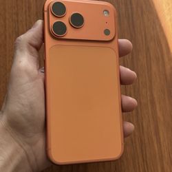 iPhone 17 Pro Max 512GB ( not unlocked )