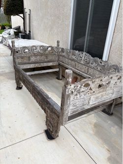 Antique traditional Bench 8 ‘ X 4’6”X 4’