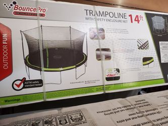 NUEVO TRAMPOLÍN DE 14 PIES CON MALLA PROTECTORA DE FÁCIL MONTAJE, NUNCA UTILIZADO EN SU CAJA SELLADA !