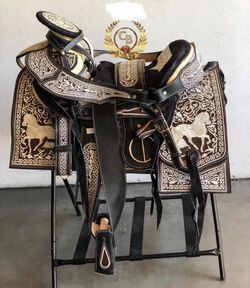 Montura bordada hecha en mexico 🇲🇽