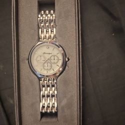 Brand New !! Woman's  Watch