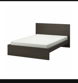 Bed frame- Queen size