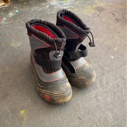 Snow Shoes Size 13 Toddlers