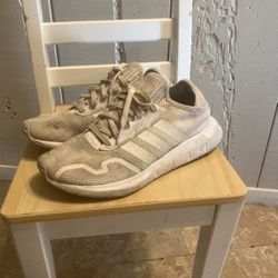 Adidas Size 9.5 No Box 