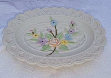 Vintage Antique Ivory Handpainted Soap dish, by Lefton