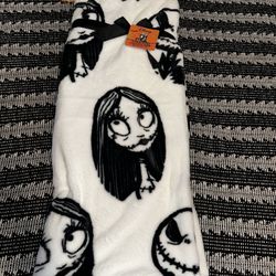 Disney Viral The Nightmare Before Christmas Sally & Jack Throw Blanket