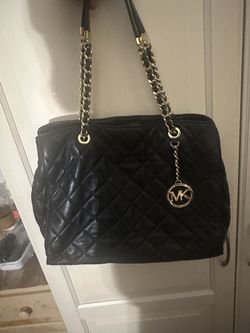 Michael Kors Black Quilted Tote Bags