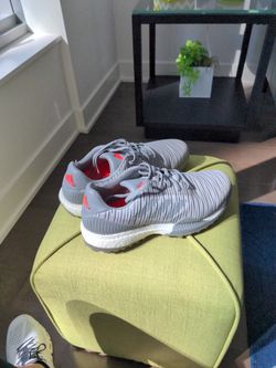 Adidas men's Golf Shoes - size 9.5