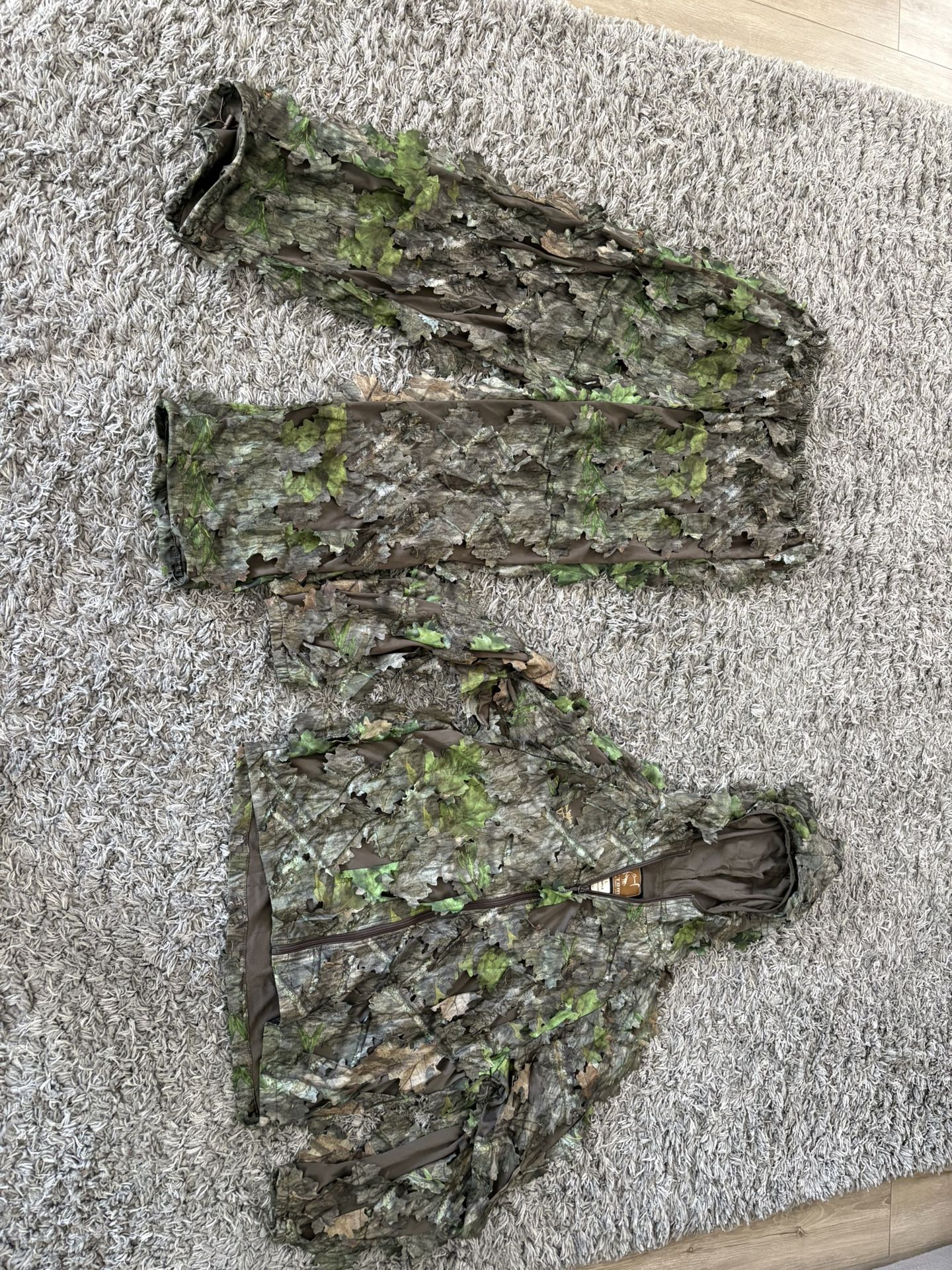 Camo Pants And Sweat Shirt (Turkey)