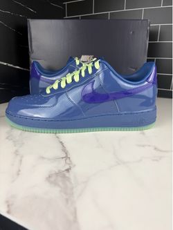 Ds patent leather purples size 7-12 all sizes between $240