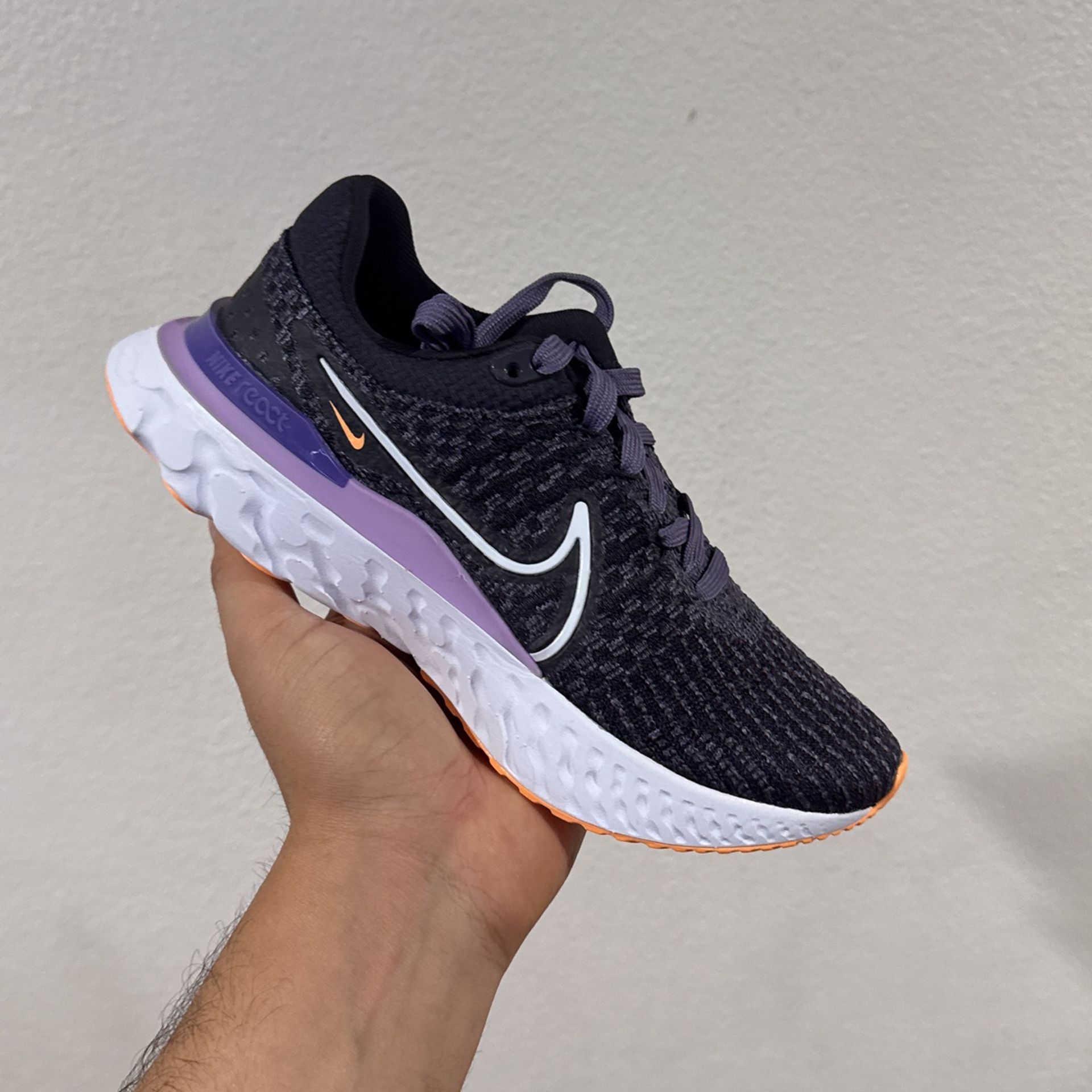 Nike Running Shoes Size Women Brand New With Box