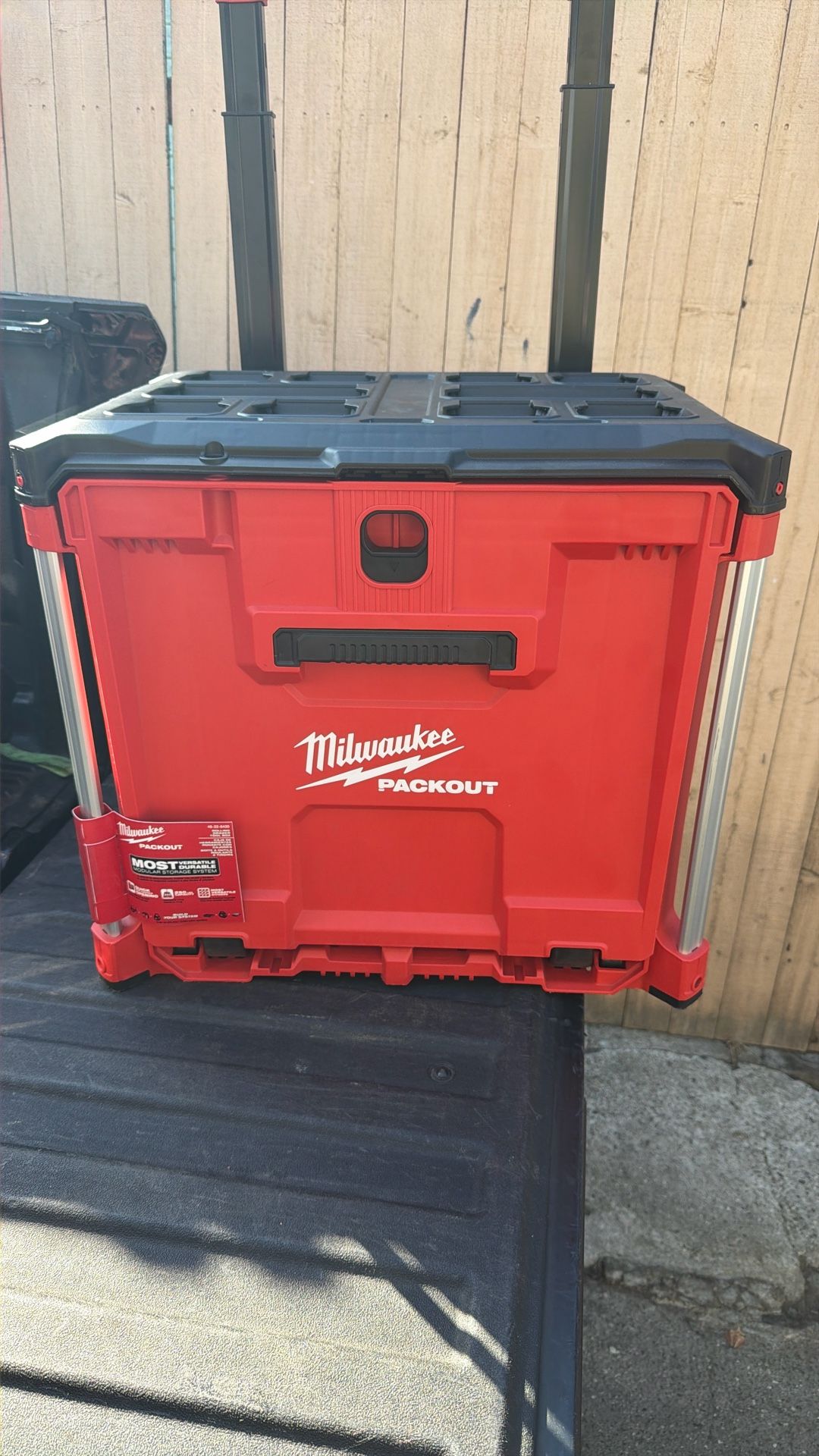 Milwaukee ROLLING DRAWER TOOL BOX