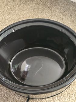 Moving out Bella Slow cooker 5qt sale