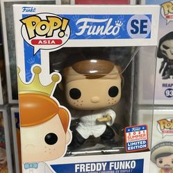 Funko Pop Freddy Funko Summer Con