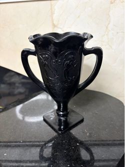 Vintage L.E. Smith Black Glass Trophy Vase