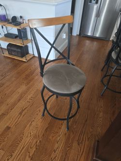 3 Swivel Barstools