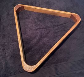 Pool ball wooden rack