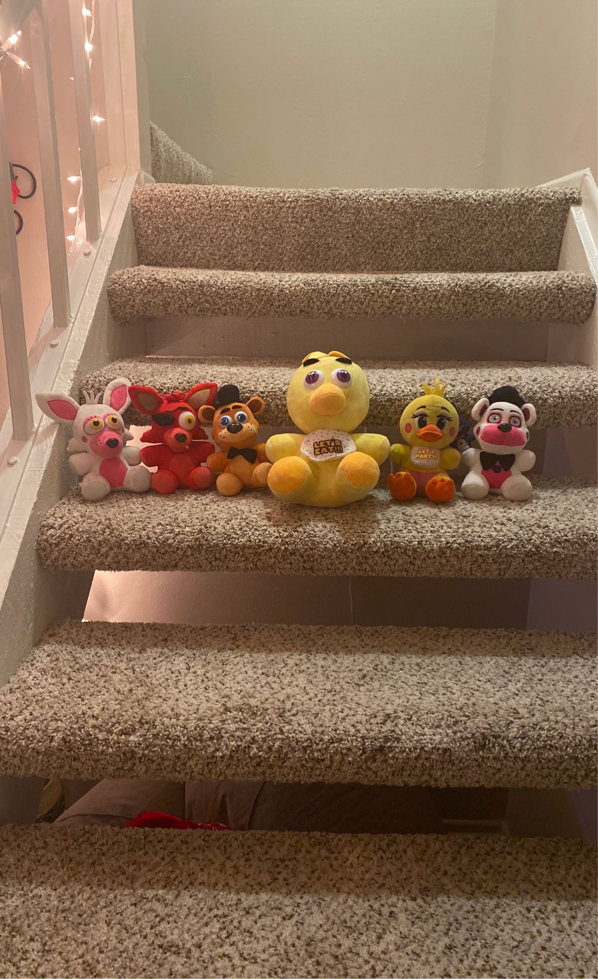 Five nights At freddys Plushies