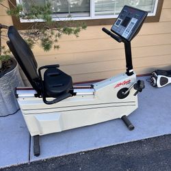 Life Cycle 5500 Antique Commercial Exercise Bike