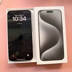 iPhone 15 Pro Max 256GB Unlocked White Titanium Apple