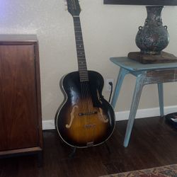 Harmony Broadway archtop 