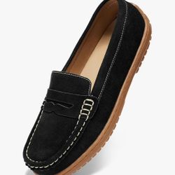 Womens 8.5 Loafers 