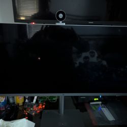 HP Envy  34 All In One!!! Beautiful Slight Crack On Screen 