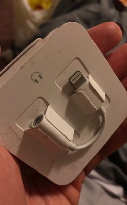 iPhone adapters new $5 each !