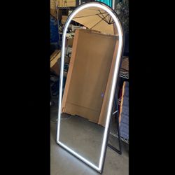 Led Arch Mirror with Stand 71 X 32