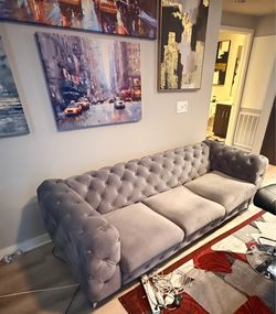 🔥 2 Modern Gray Couches – $300 for Both