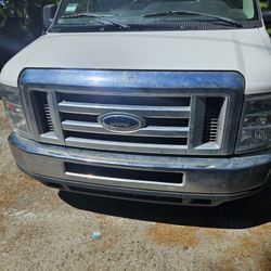 2012 Ford E-250