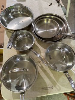 Viking high end pots and pans. 11 pieces