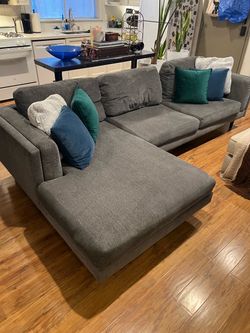 Gray Fabric Sectional Sofa with Chaise