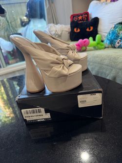 Always Exclusive Extreme Platform Heels - Cream