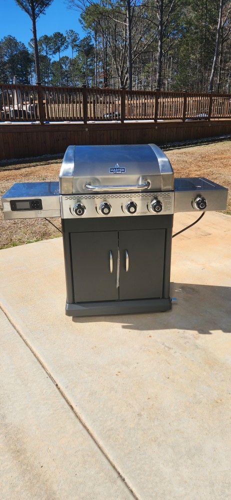 🔥 NEW Master Forge 4-Burner Gas Grill & Side burner with Meat Probe