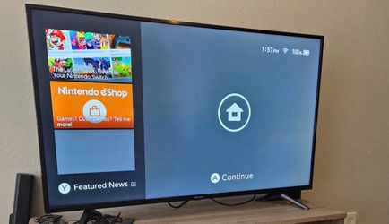 Nintendo Switch OLED Model (White) – Excellent Condition + 64GB MicroSD Card