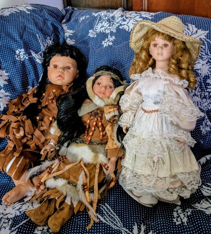 Indian And Southern Bell Antique Dolls With Hat And Parasol 