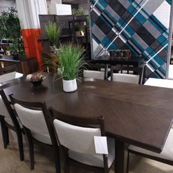 Beautiful Brown  9-Piece Thomasville Dining Set(New)