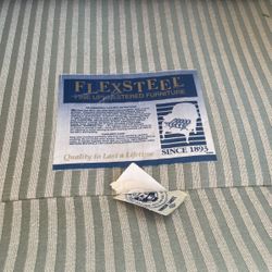 Flexstelle Couch
